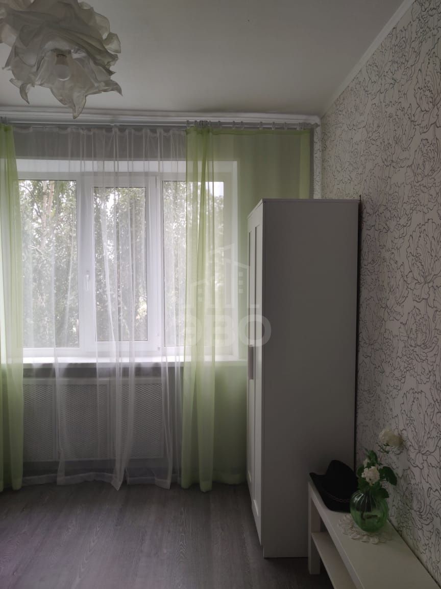 трехкомнатная квартира в Санкт-Петербурге по адресу: Бухарестская ул., 124/56