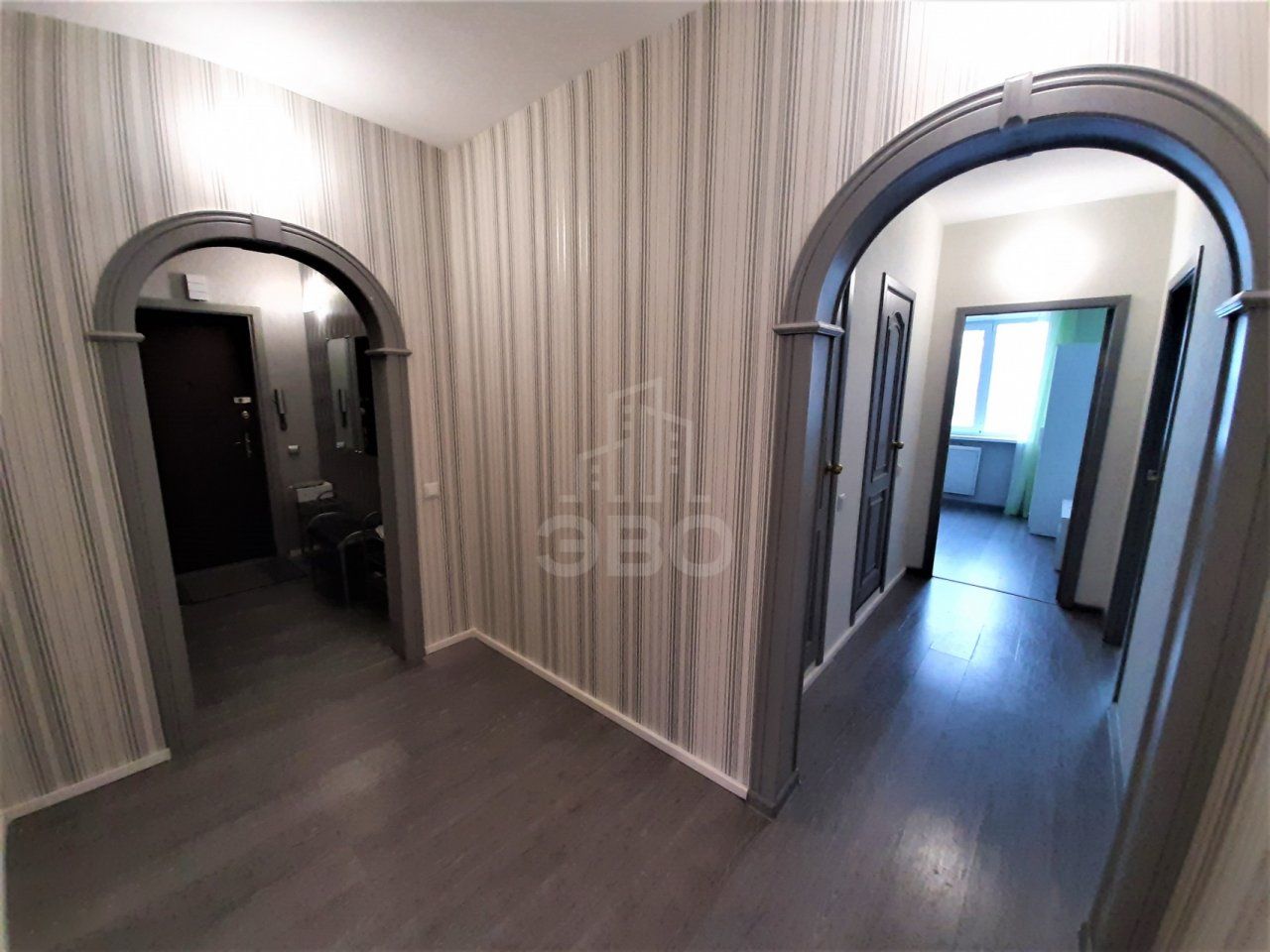 трехкомнатная квартира в Санкт-Петербурге по адресу: Бухарестская ул., 124/56