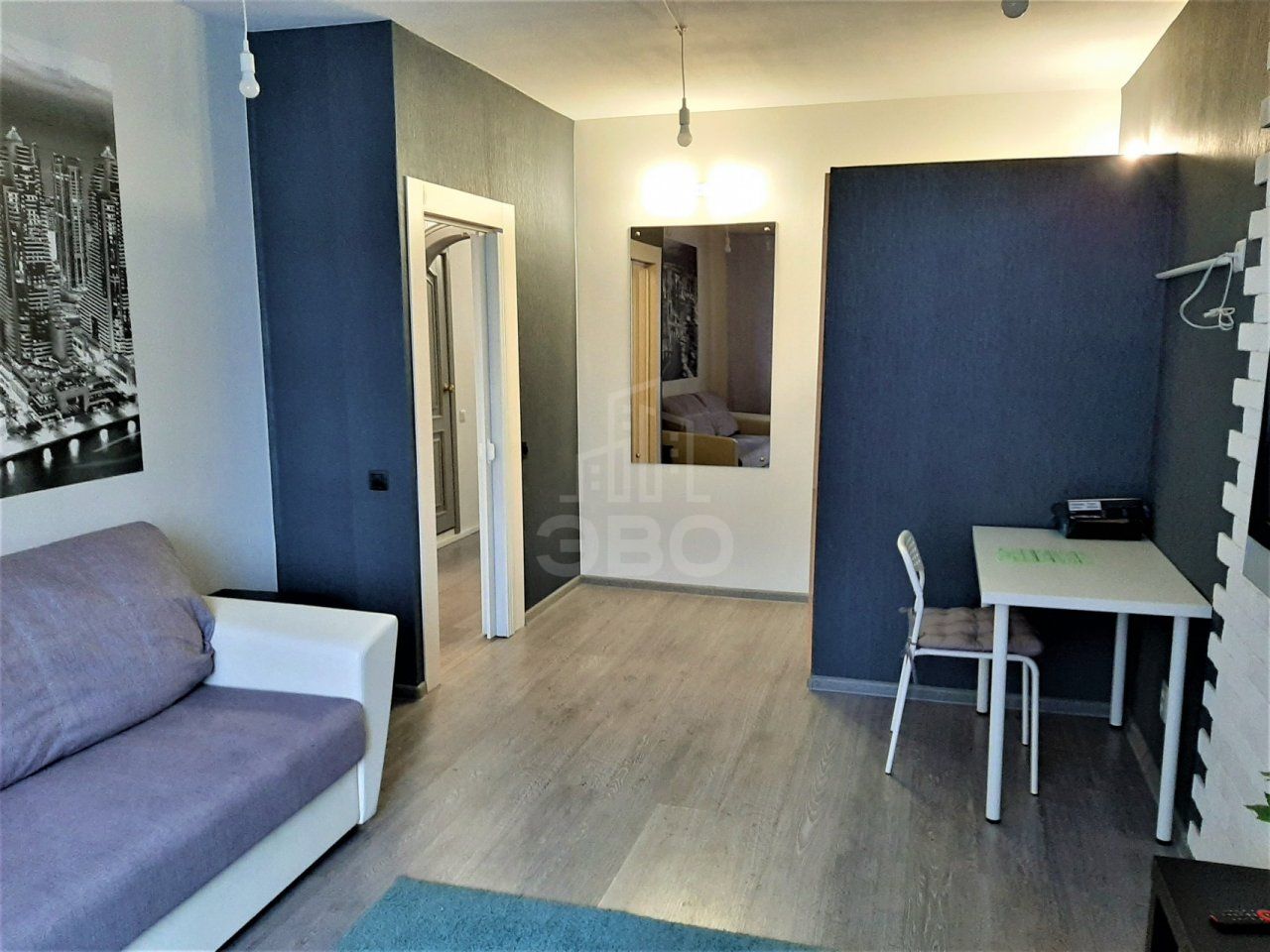 трехкомнатная квартира в Санкт-Петербурге по адресу: Бухарестская ул., 124/56