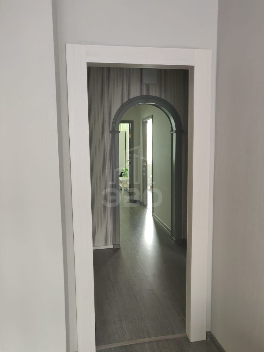 трехкомнатная квартира в Санкт-Петербурге по адресу: Бухарестская ул., 124/56