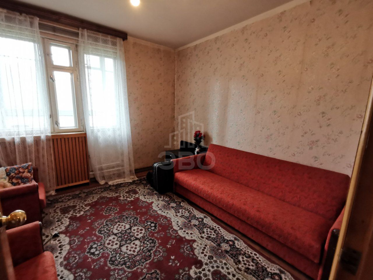 трехкомнатная квартира в Санкт-Петербурге по адресу: Наставников проспект, 41, к 2