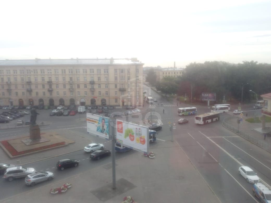 комната в Санкт-Петербурге по адресу: Кондратьевский проспект, 42