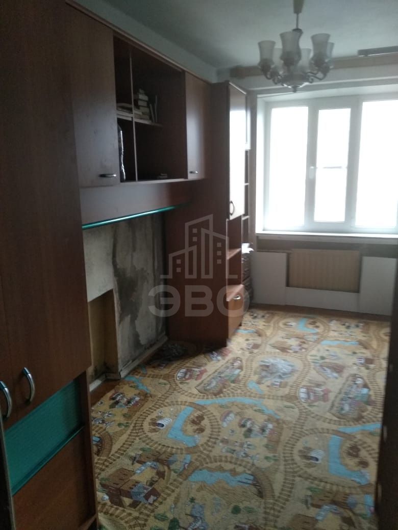 трехкомнатная квартира в Санкт-Петербурге по адресу: Индустриальный проспект, 14, к 2