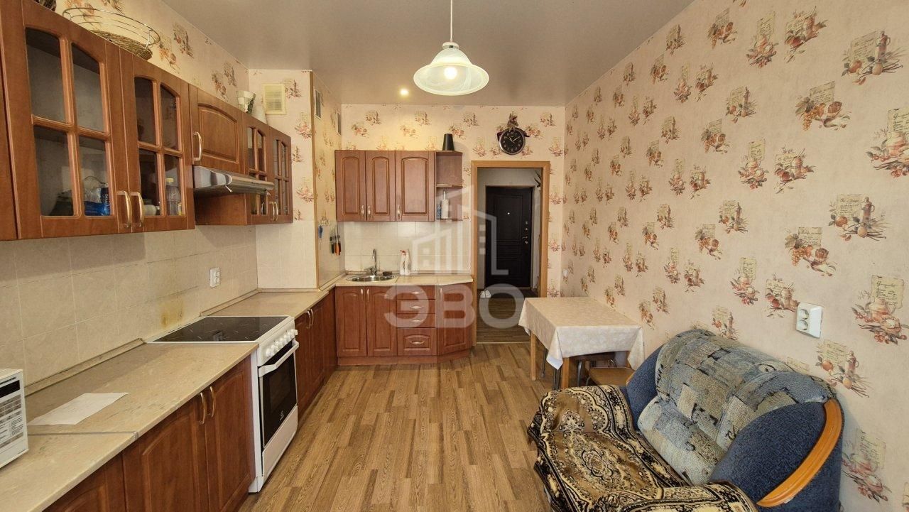 двухкомнатная квартира в Санкт-Петербурге по адресу: Брянцева ул., 13, к 1