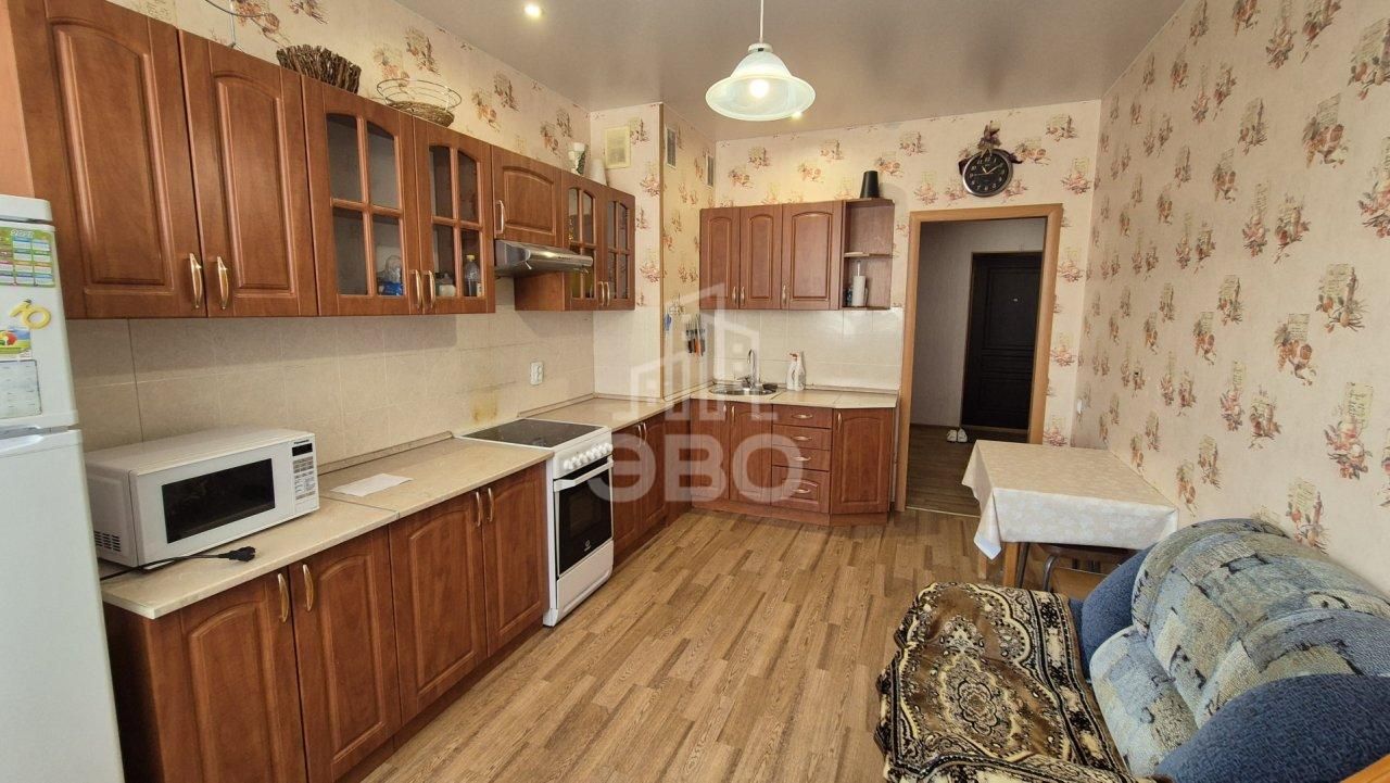 двухкомнатная квартира в Санкт-Петербурге по адресу: Брянцева ул., 13, к 1