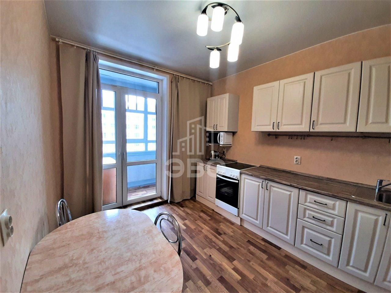 однокомнатная квартира в Санкт-Петербурге по адресу: Реки Смоленки наб., 3, к 2