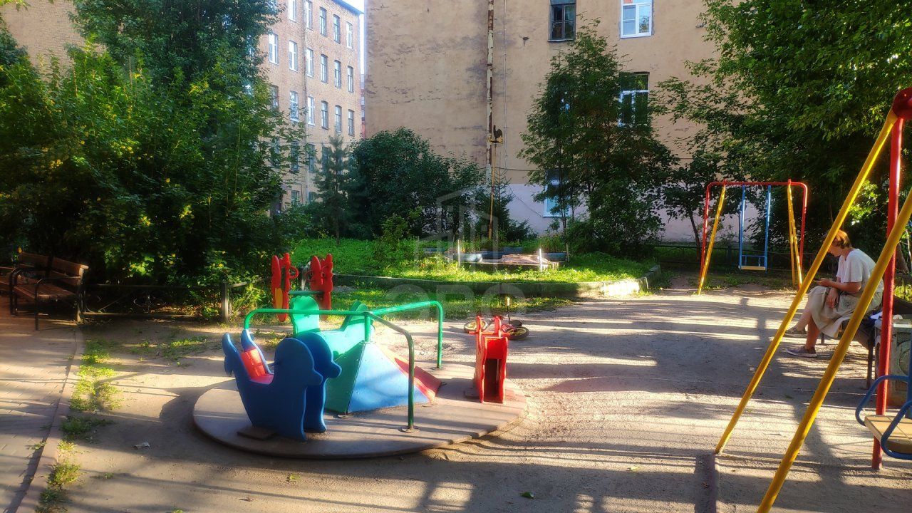 двухкомнатная квартира в Санкт-Петербурге по адресу: Чапаева ул., 23