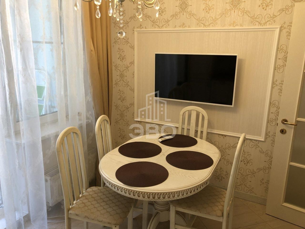 двухкомнатная квартира в Санкт-Петербурге по адресу: Кременчугская ул., 11, к 1