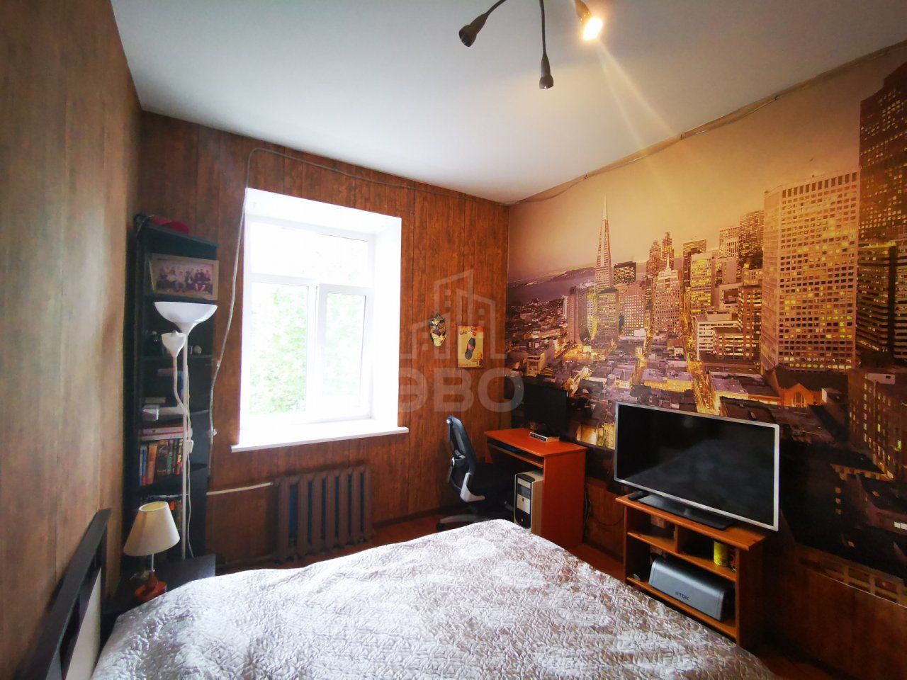 четырехкомнатная квартира в Санкт-Петербурге по адресу: Малая Посадская ул., 19