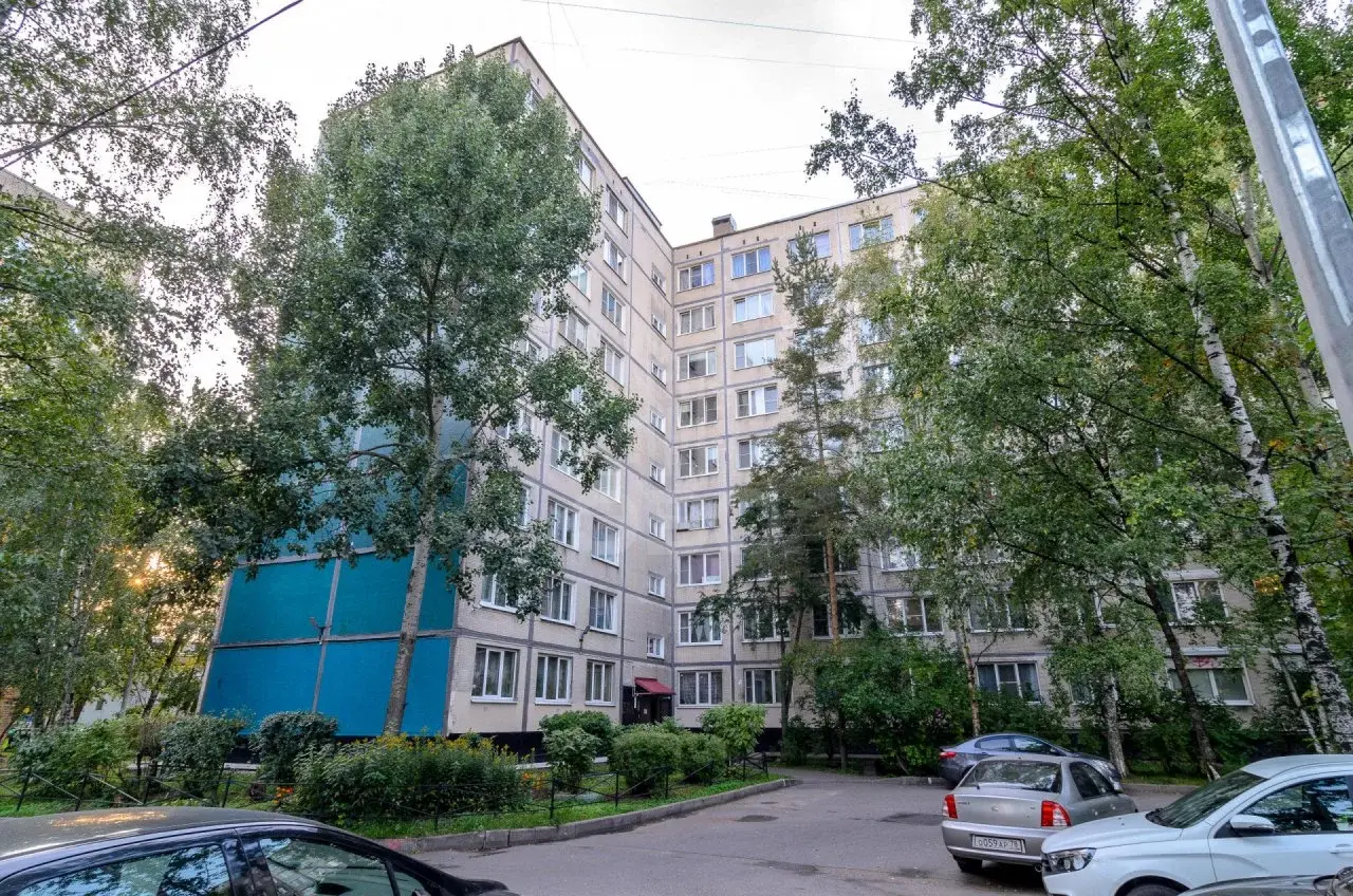 двухкомнатная квартира в Санкт-Петербурге по адресу: Коллонтай ул., 27, к 1