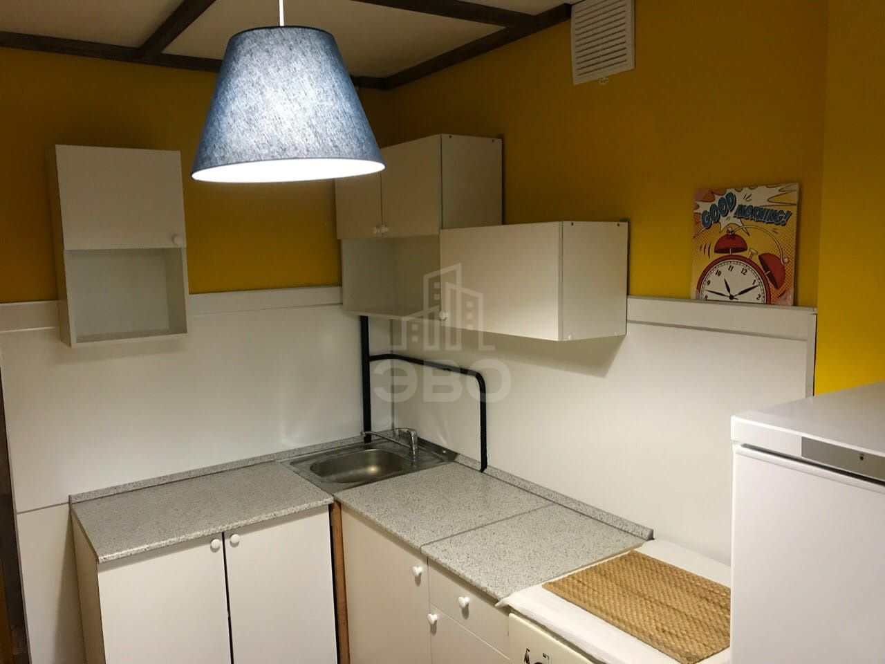 двухкомнатная квартира в Санкт-Петербурге по адресу: Карпинского ул., 14