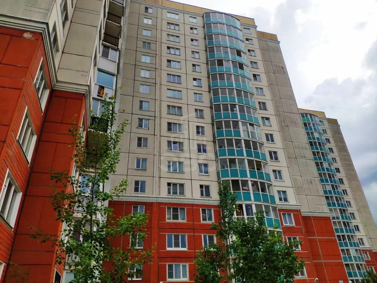 однокомнатная квартира в Санкт-Петербурге по адресу: Карпинского ул., 33, к 1