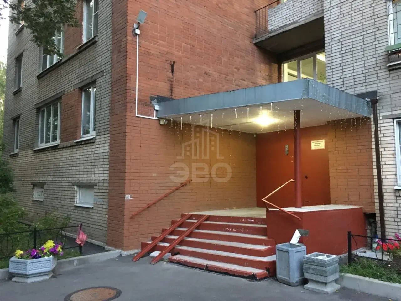 комната в Санкт-Петербурге по адресу: Альпийский пер., 8