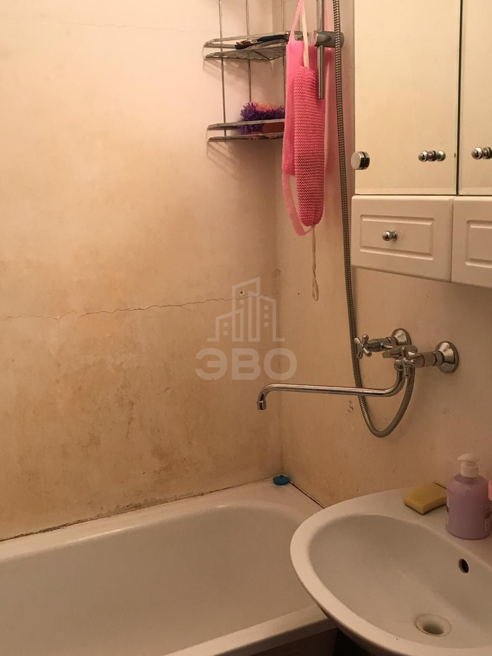 комната в Санкт-Петербурге по адресу: Туристская ул., 13, к 1