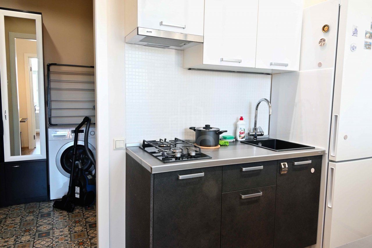 однокомнатная квартира в Санкт-Петербурге по адресу: Кондратьевский проспект, 1