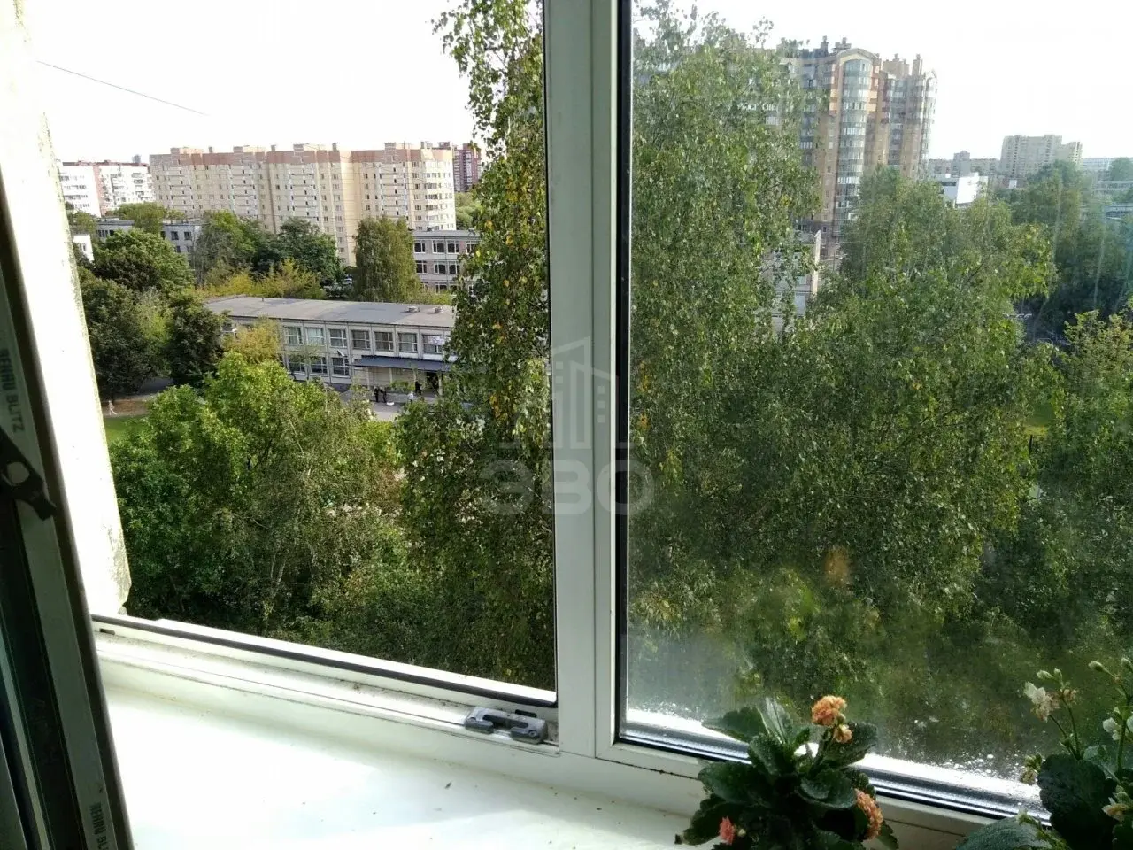 двухкомнатная квартира в Санкт-Петербурге по адресу: Партизана Германа ул., 28, к 2