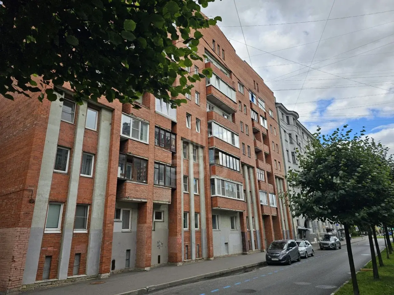 однокомнатная квартира в Санкт-Петербурге по адресу: 16-я В.О. линия, 17