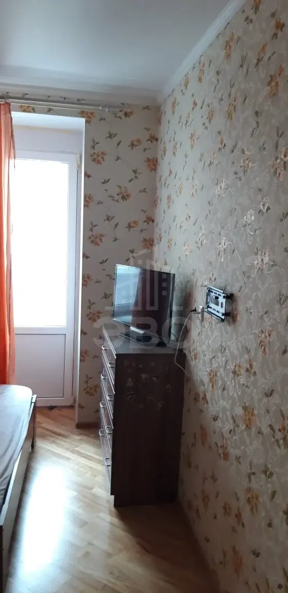 трехкомнатная квартира в Санкт-Петербурге по адресу: Ворошилова ул., 27, к 2