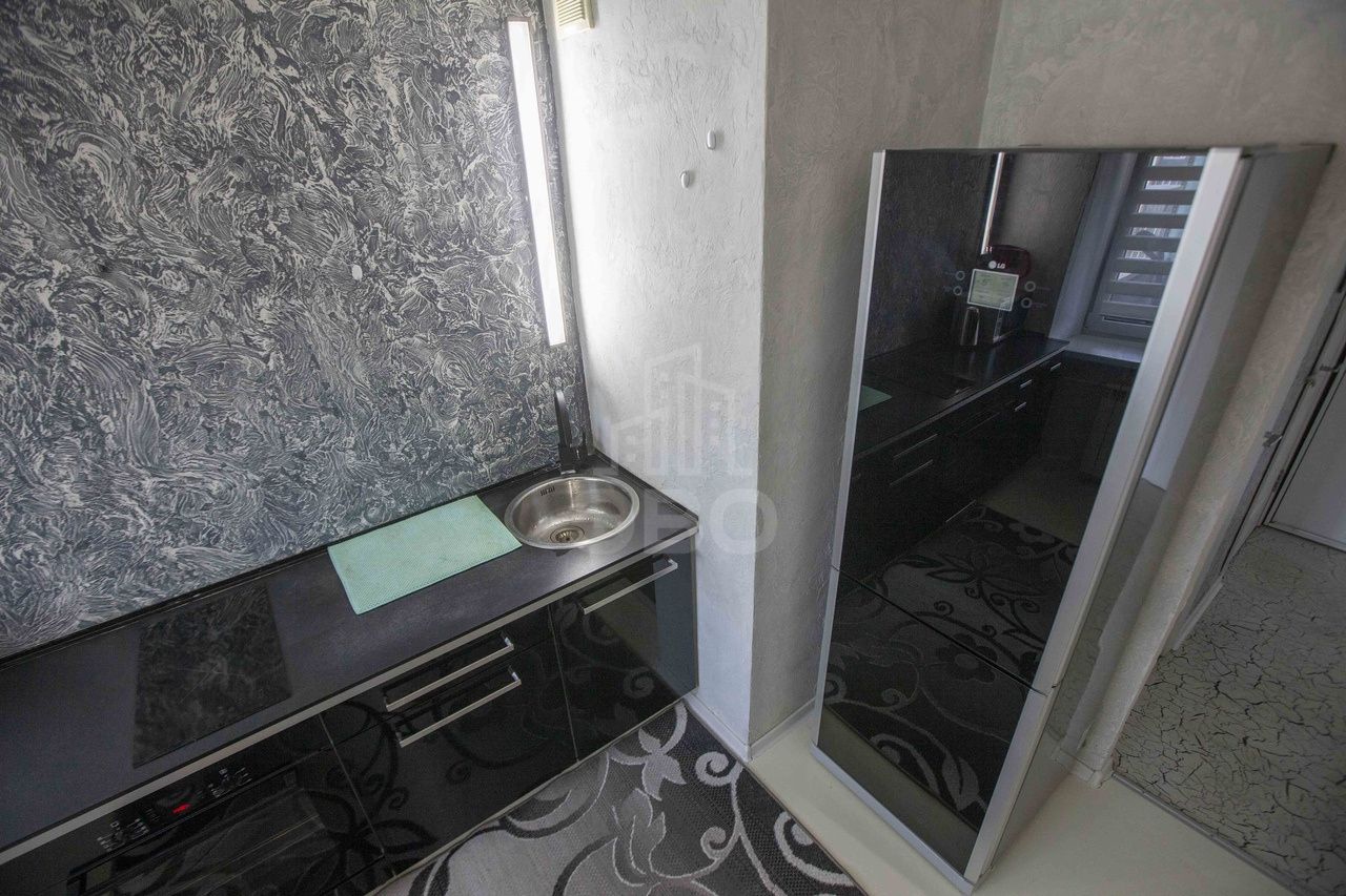 однокомнатная квартира в Санкт-Петербурге по адресу: Десантников ул., 26