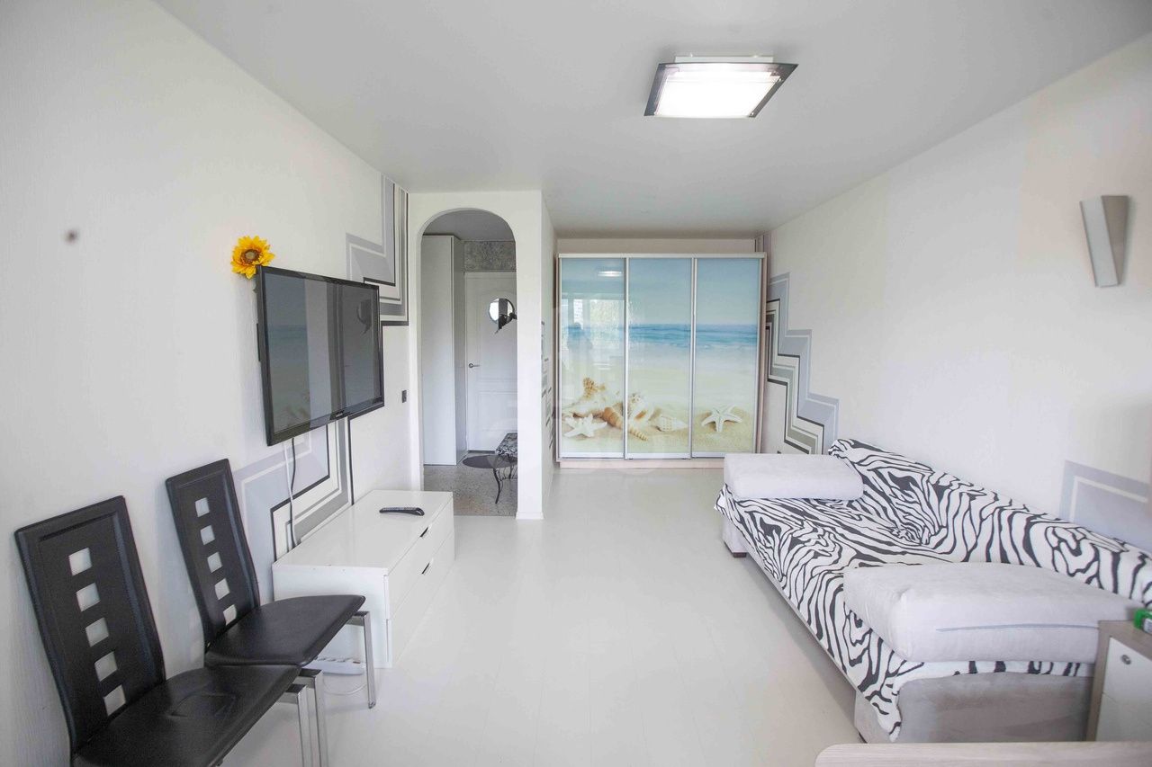 однокомнатная квартира в Санкт-Петербурге по адресу: Десантников ул., 26