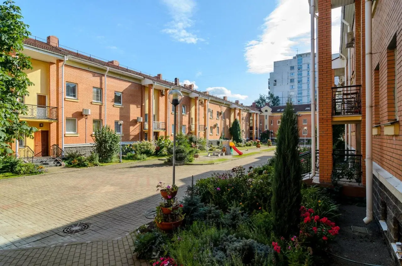двухкомнатная квартира в Санкт-Петербурге по адресу: Морская наб., 31, к 3