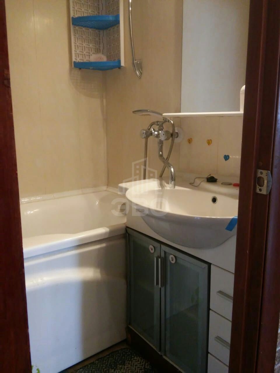 двухкомнатная квартира в Санкт-Петербурге по адресу: Малая Балканская ул., 30, к 3