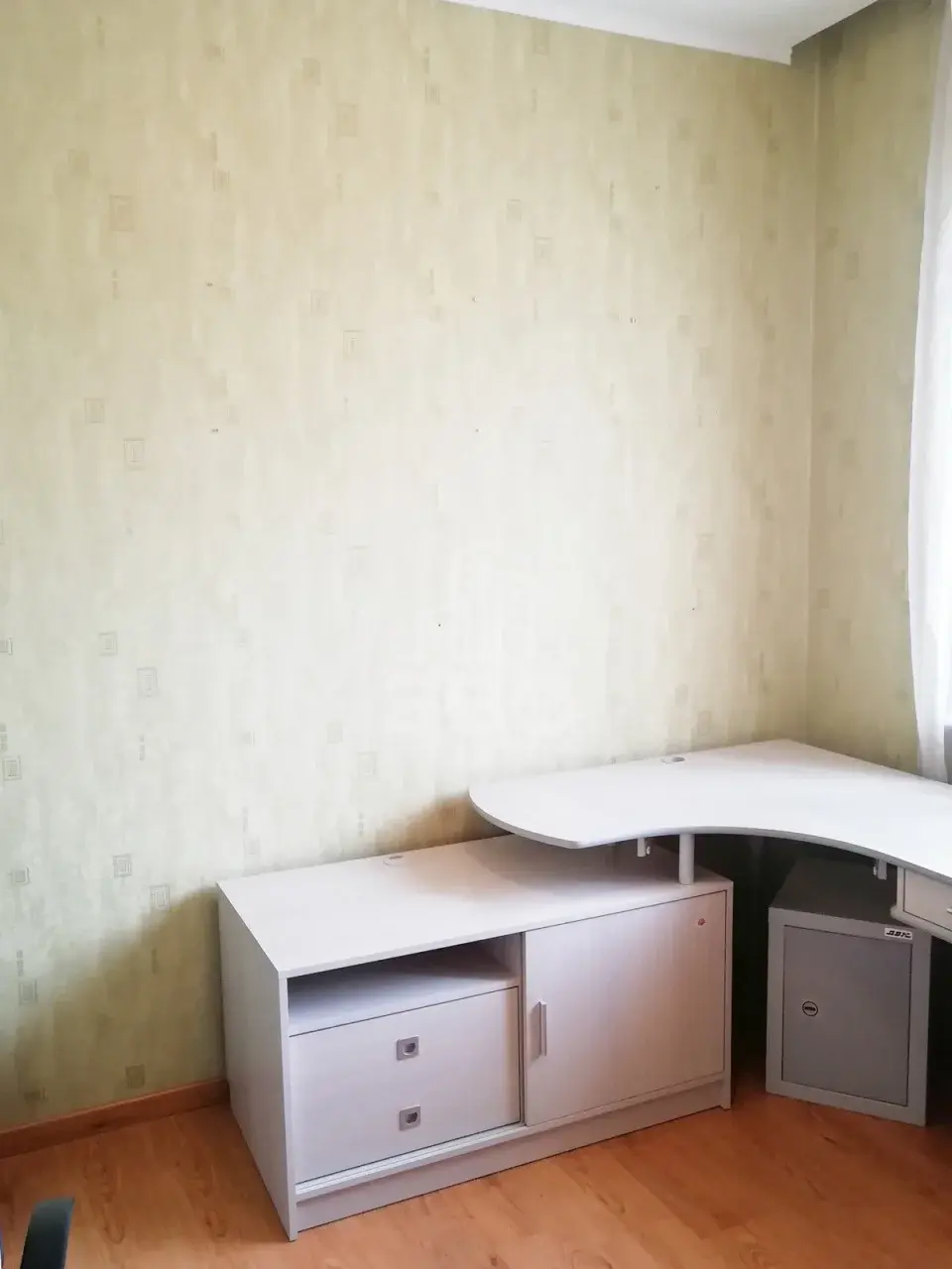 трехкомнатная квартира в Санкт-Петербурге по адресу: Савушкина ул., 124, к 1