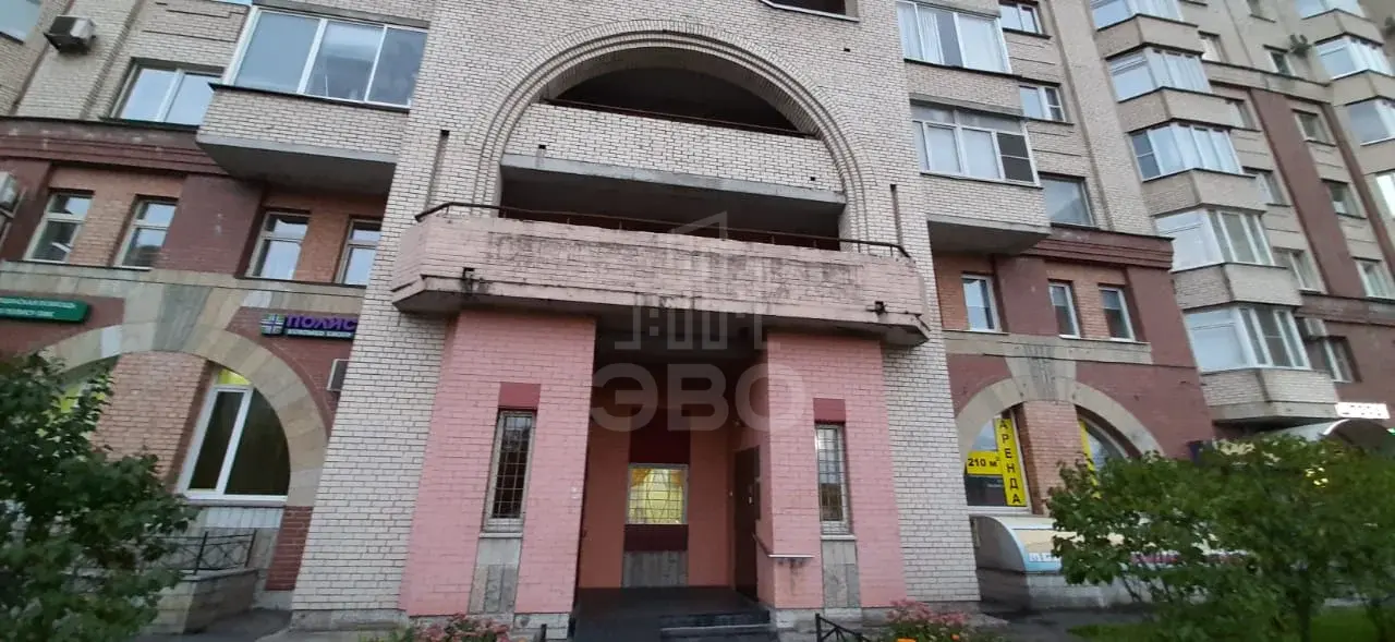 однокомнатная квартира в Санкт-Петербурге по адресу: Коломяжский проспект, 20
