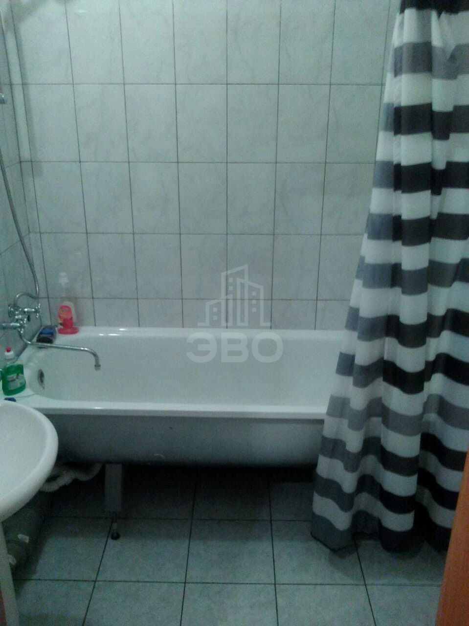 однокомнатная квартира в Санкт-Петербурге по адресу: Еремеева ул., 1, к 1