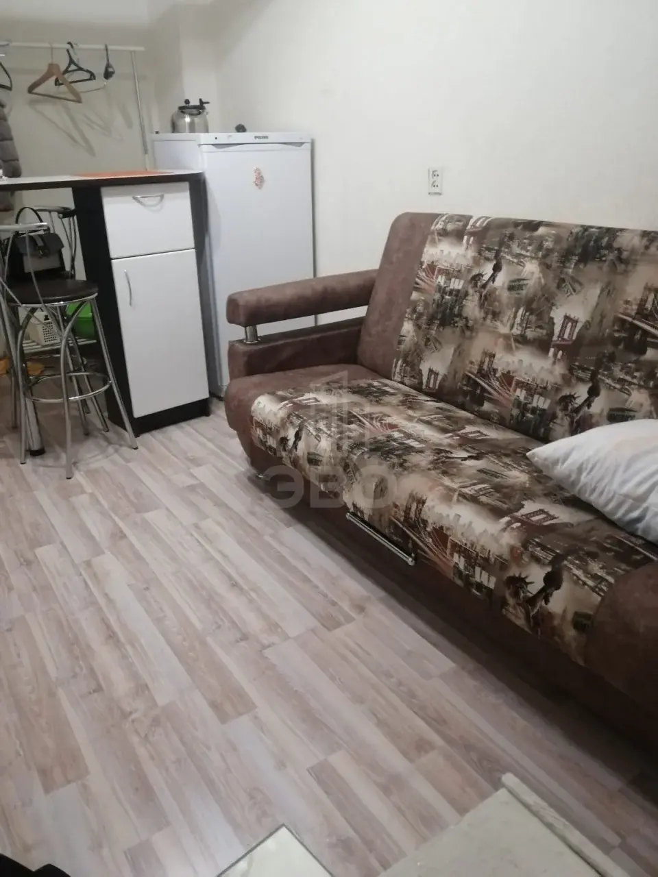комната в Санкт-Петербурге по адресу: Среднеохтинский проспект, 33