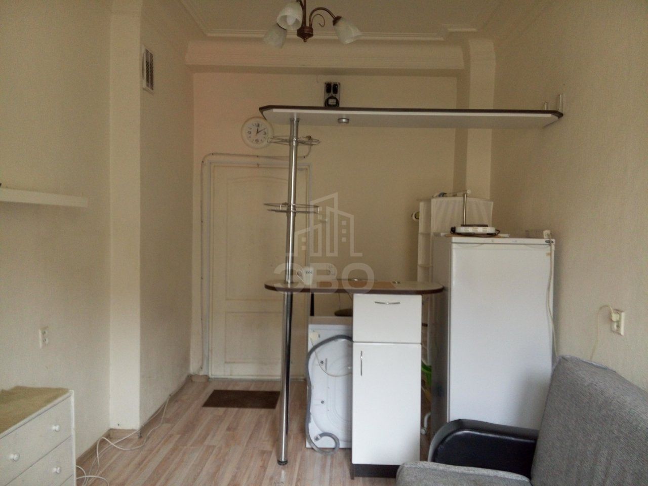 комната в Санкт-Петербурге по адресу: Среднеохтинский проспект, 33