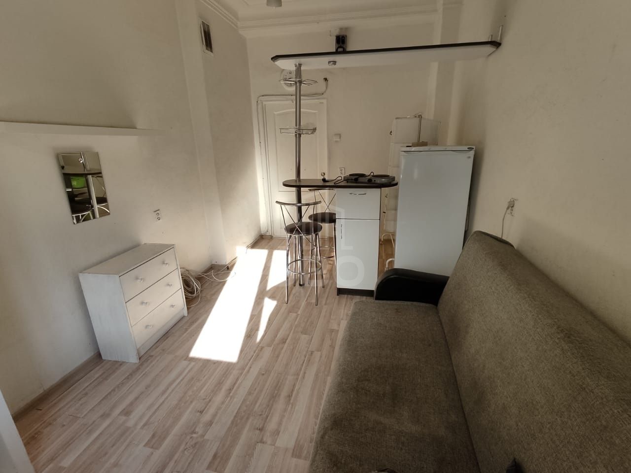 комната в Санкт-Петербурге по адресу: Среднеохтинский проспект, 33