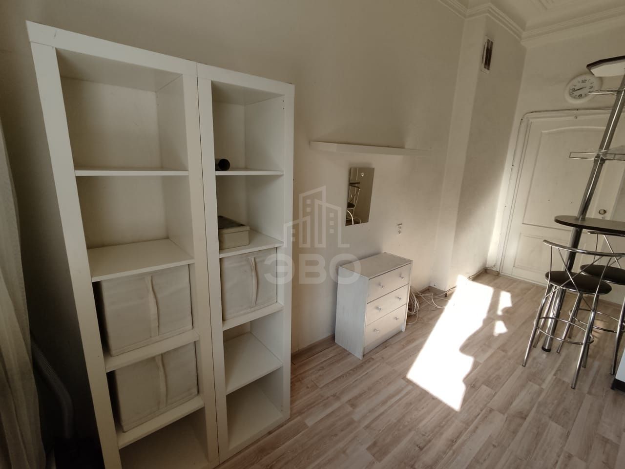 комната в Санкт-Петербурге по адресу: Среднеохтинский проспект, 33