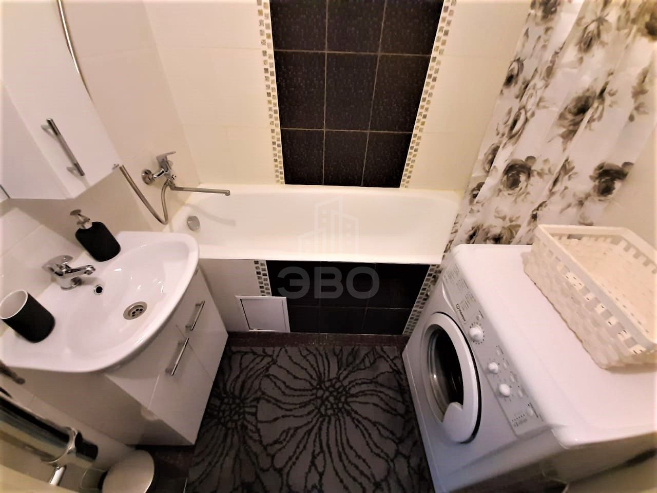 однокомнатная квартира в Санкт-Петербурге по адресу: Брянцева ул., 13, к 1