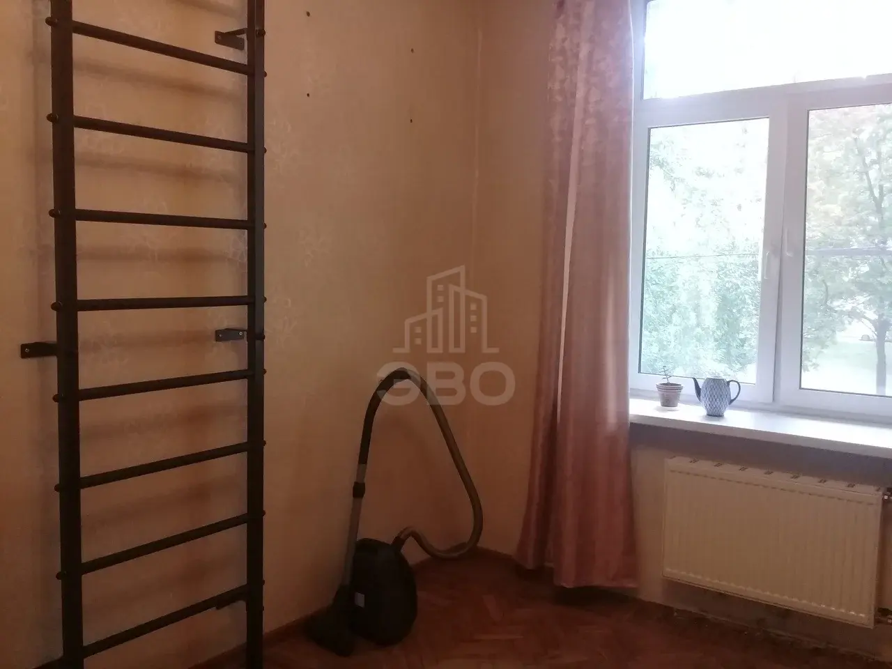 комната в Санкт-Петербурге по адресу: Полярников ул., 5
