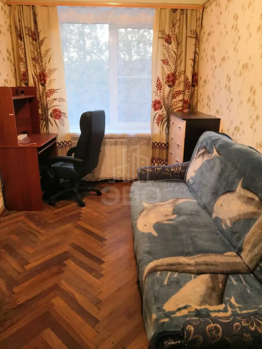 трехкомнатная квартира в Санкт-Петербурге по адресу: Бестужевская ул., 45