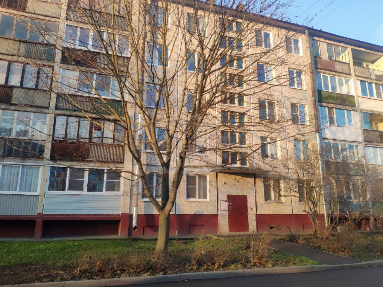 комната в Санкт-Петербурге по адресу: Юрия Гагарина проспект, 46