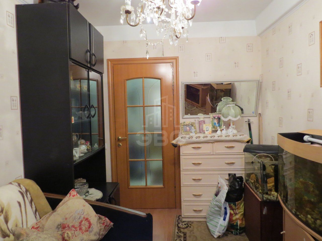 комната в Санкт-Петербурге по адресу: Юрия Гагарина проспект, 46