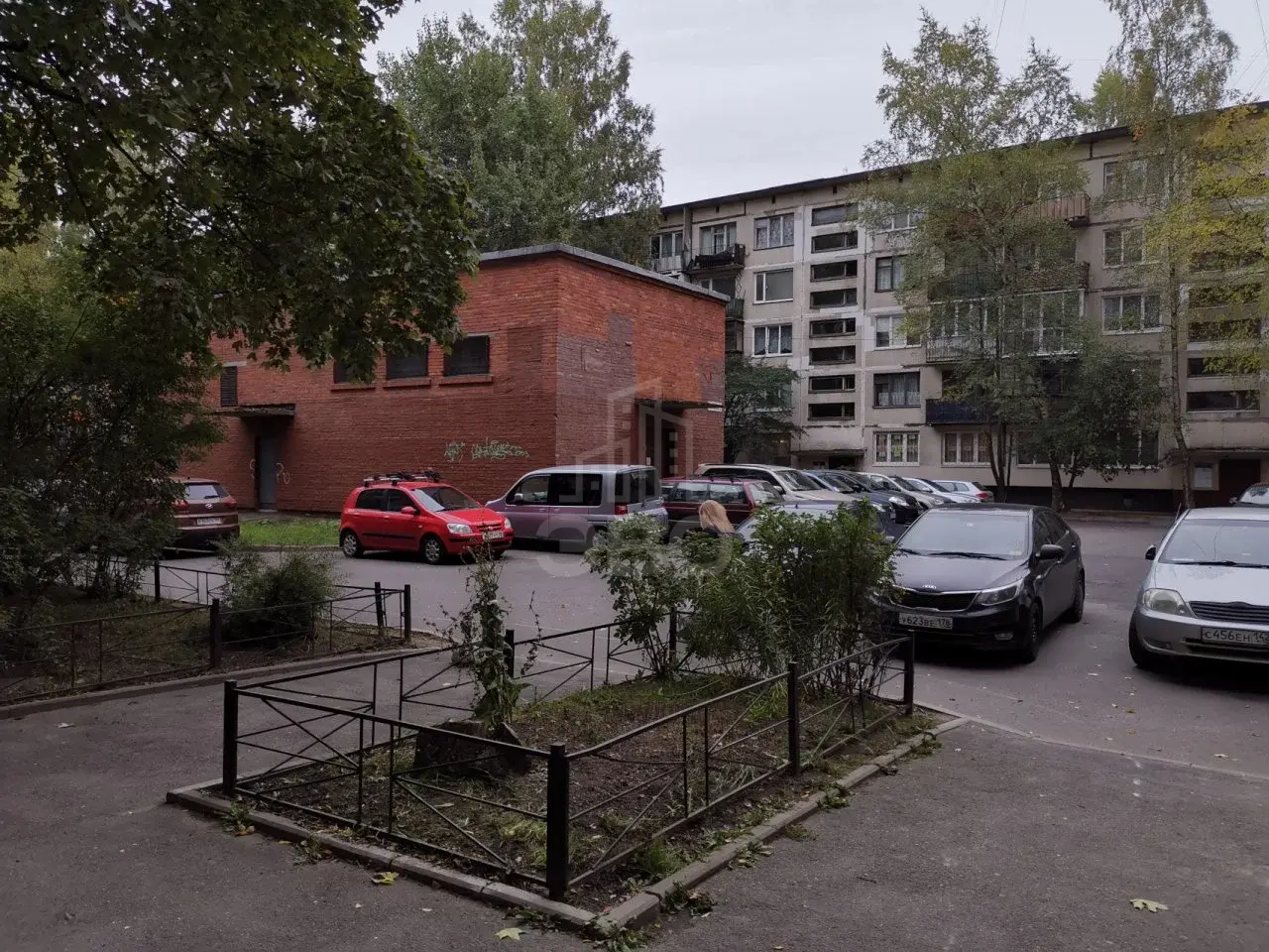 однокомнатная квартира в Санкт-Петербурге по адресу: Светлановский проспект, 117