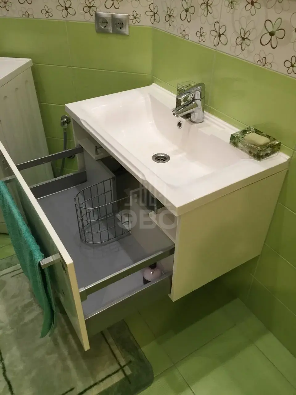 двухкомнатная квартира в Санкт-Петербурге по адресу: Есенина ул., 1, к 1