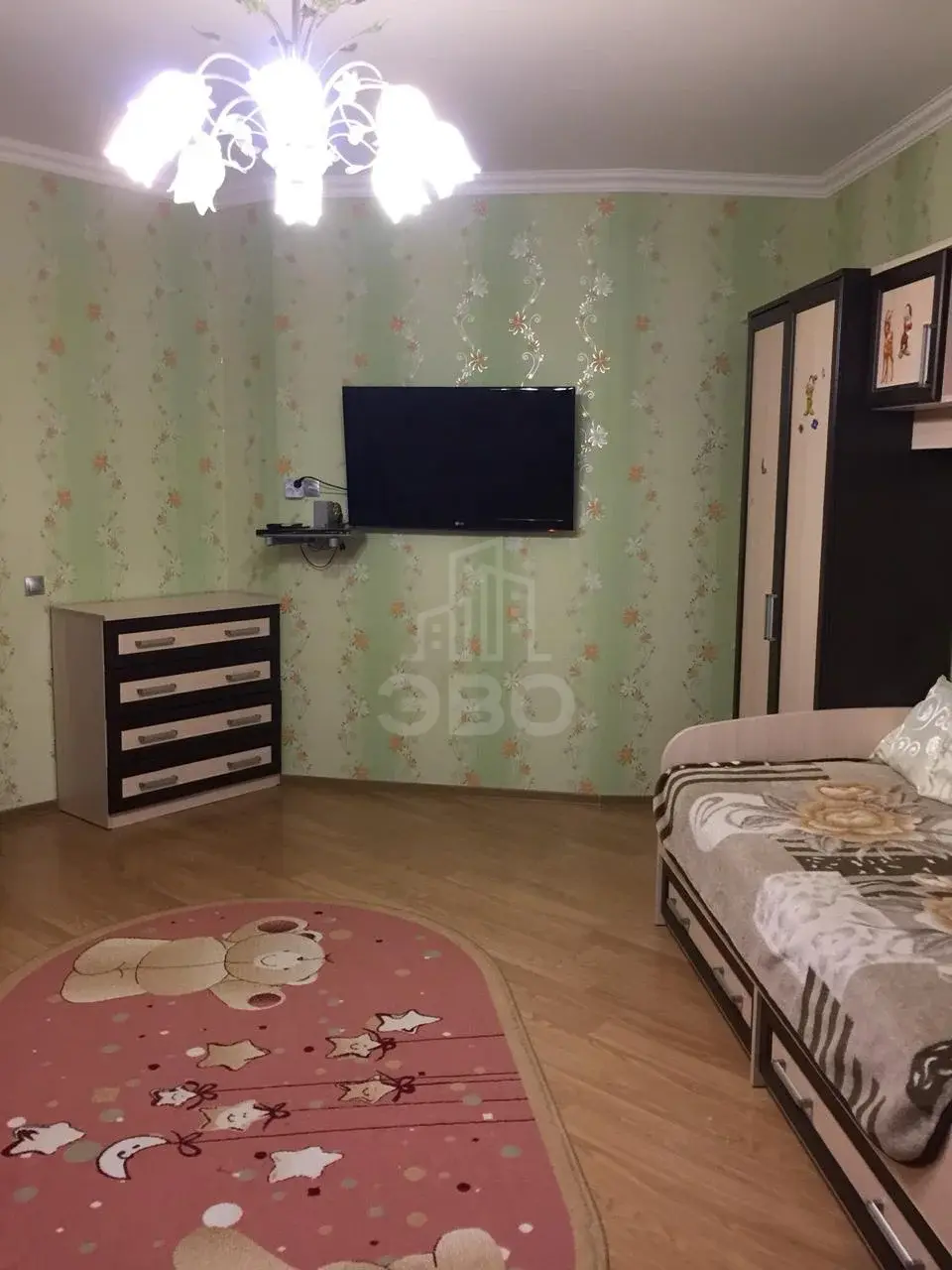 двухкомнатная квартира в Санкт-Петербурге по адресу: Есенина ул., 1, к 1