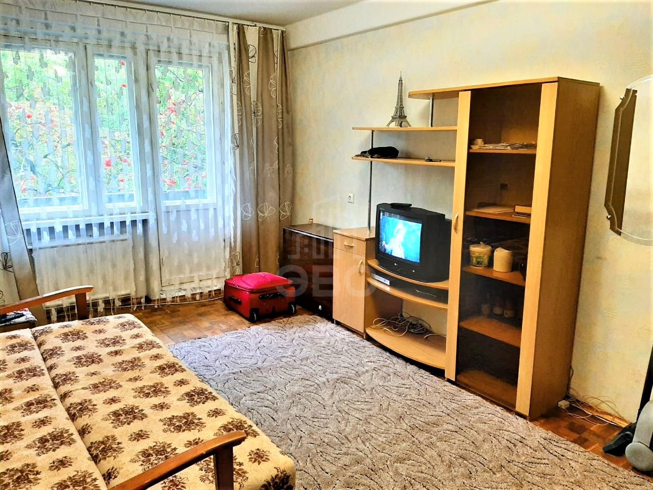 комната в Санкт-Петербурге по адресу: Художников проспект, 5, к 1