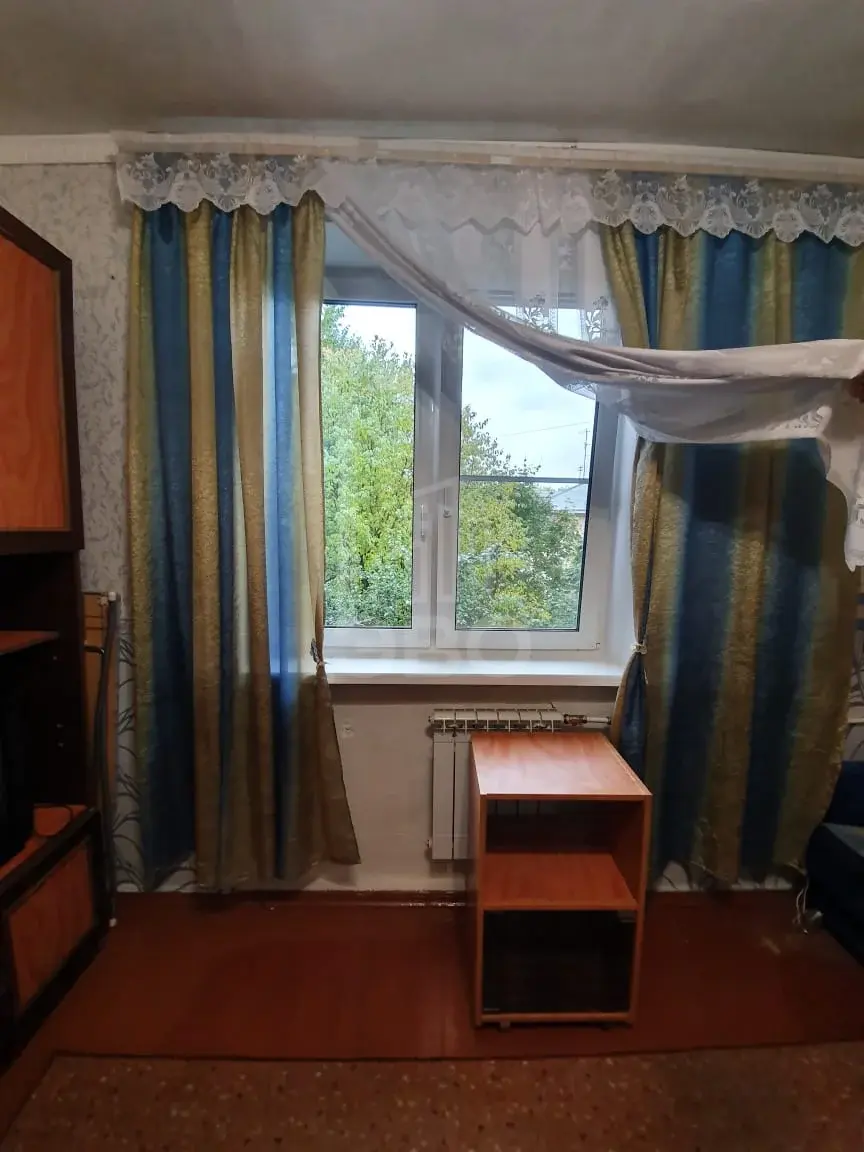 комната в Санкт-Петербурге по адресу: Танкиста Хрустицкого ул., 90
