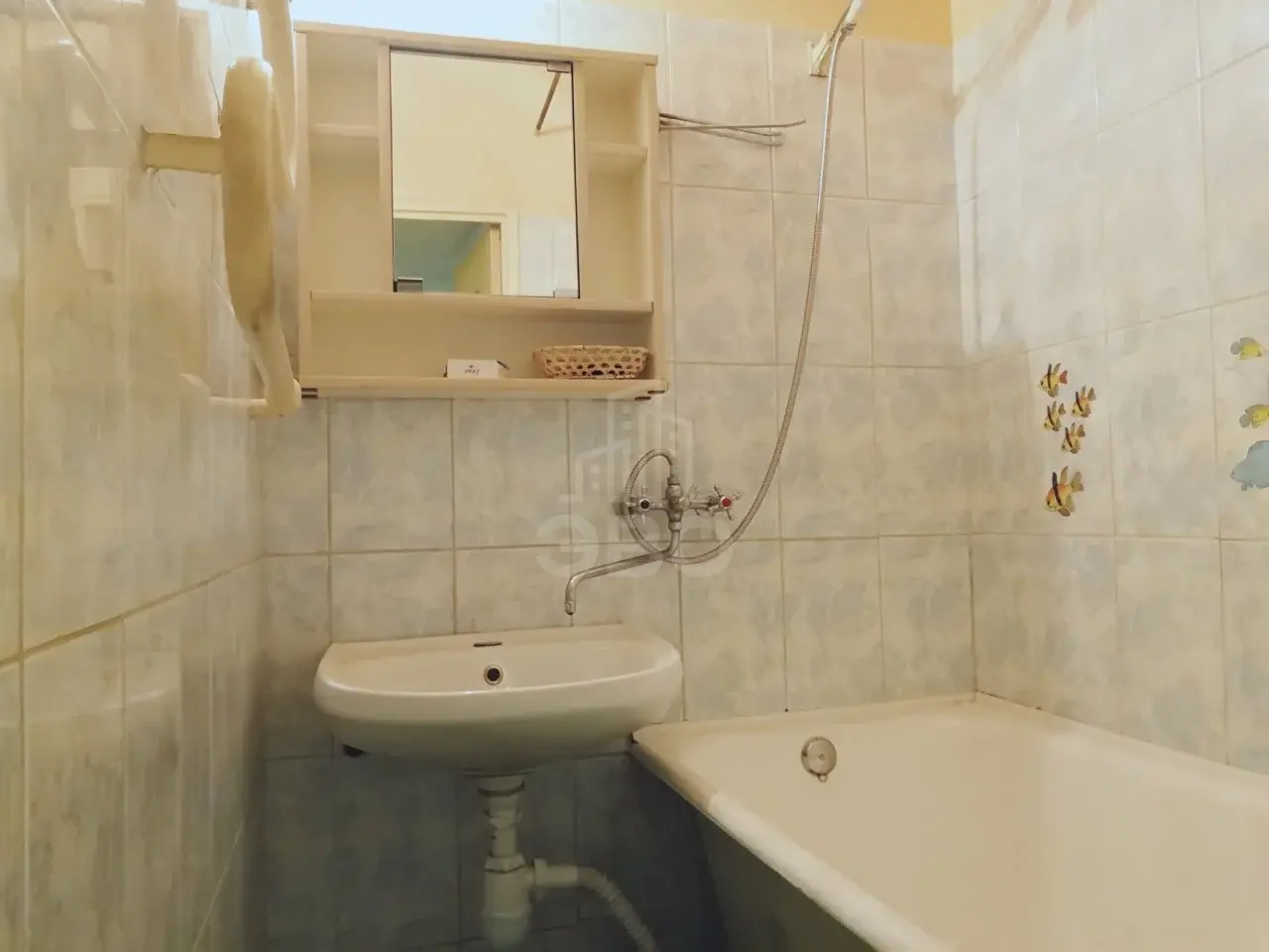однокомнатная квартира в Санкт-Петербурге по адресу: Ушинского ул., 39, к 3