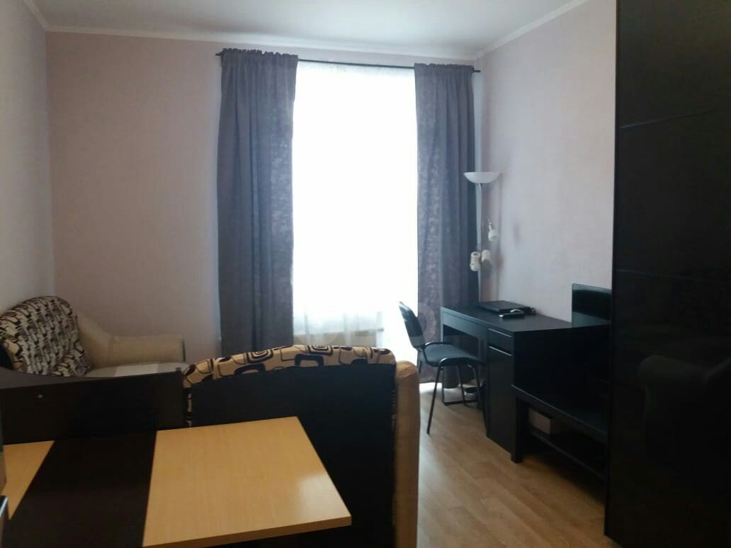 однокомнатная квартира в Санкт-Петербурге по адресу: Адмирала Черокова ул., 18, к 3