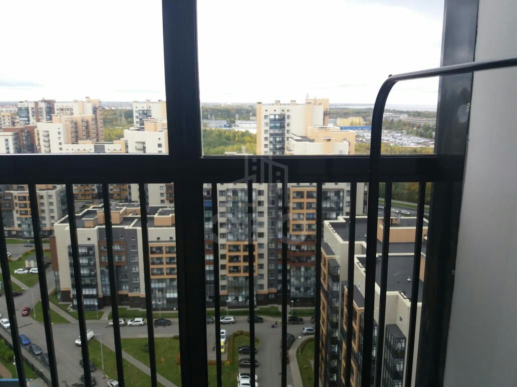 однокомнатная квартира в Санкт-Петербурге по адресу: Адмирала Черокова ул., 18, к 3