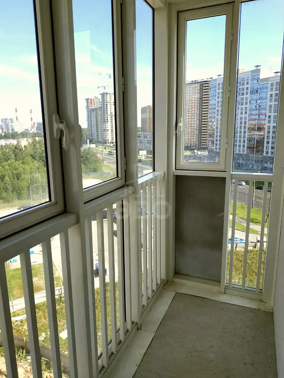 трехкомнатная квартира в Санкт-Петербурге по адресу: Маршала Блюхера проспект, 4, к 3