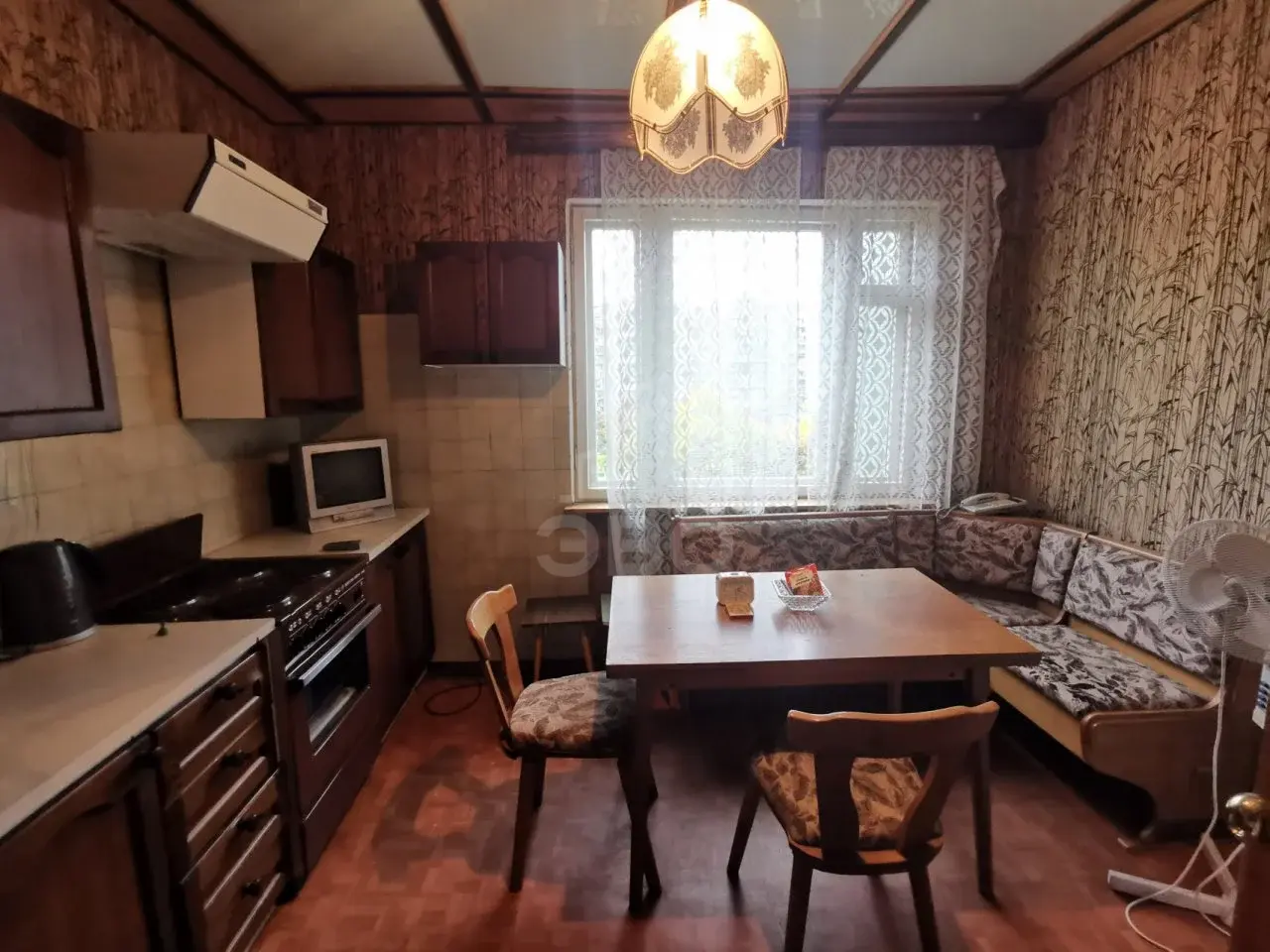 трехкомнатная квартира в Санкт-Петербурге по адресу: Наставников проспект, 41, к 1, литера а