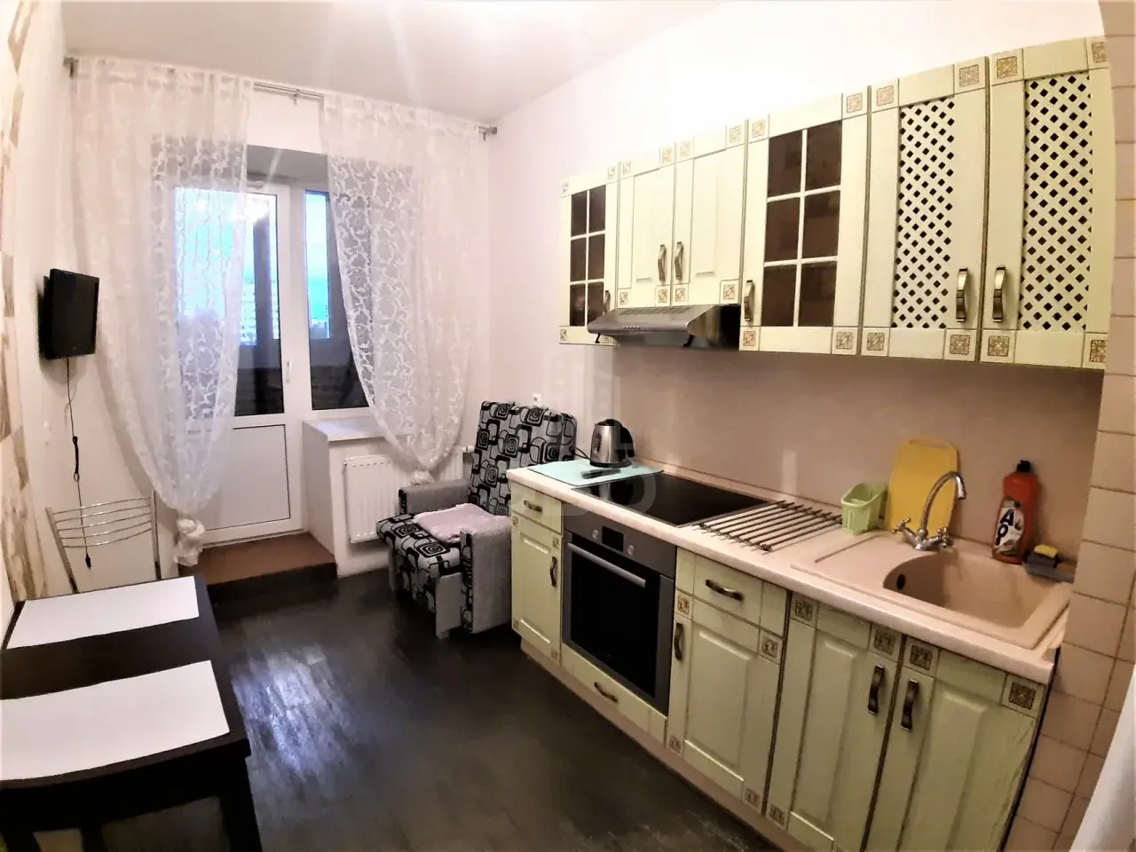 однокомнатная квартира в Санкт-Петербурге по адресу: Учительская ул., 18, к 1