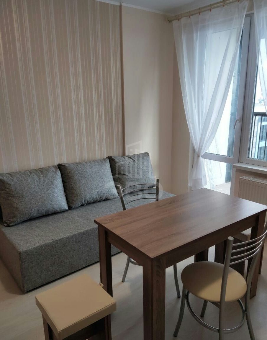 однокомнатная квартира в Санкт-Петербурге по адресу: Головнина б-р., 10, к 1